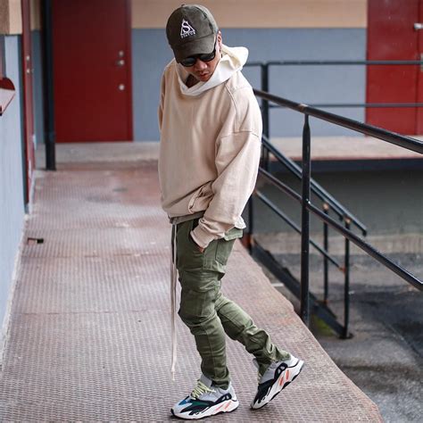 yeezy waverunner outfit.